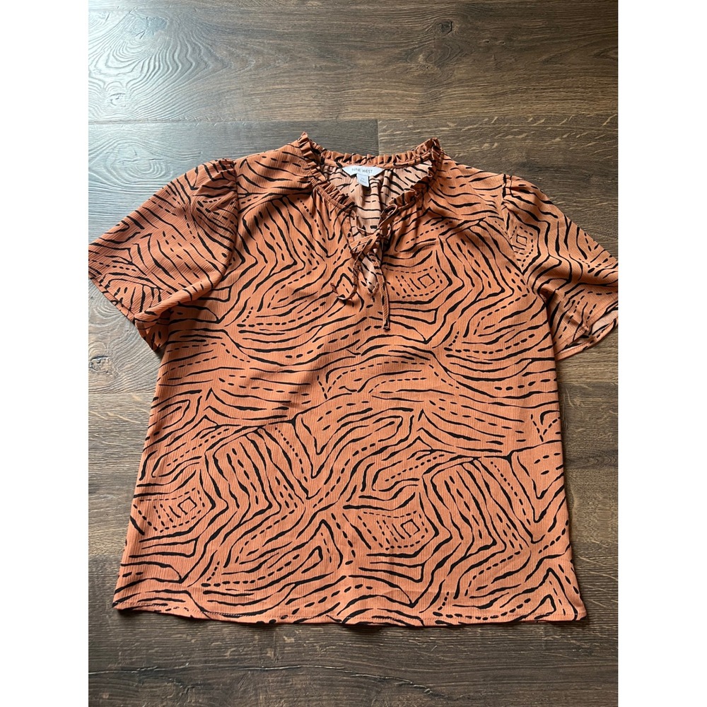Nine West Womens Rust Orange Black Abstract Zebra Print Ruffle Tie Neck Blouse M